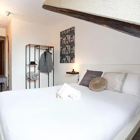 Porta Nuova Loft דירה *